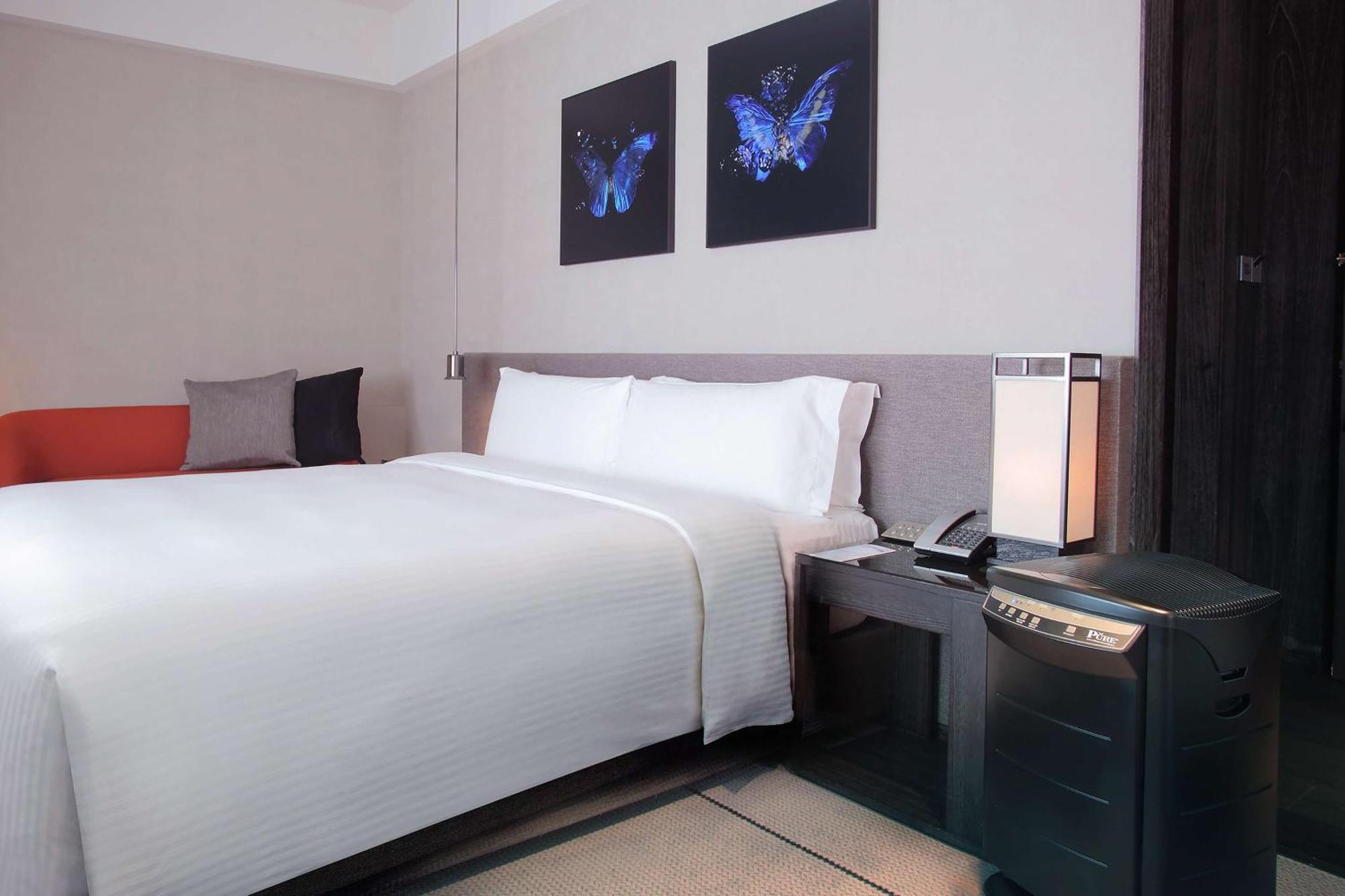 Humble House Taipei, Curio Collection By Hilton Hotel Екстериор снимка
