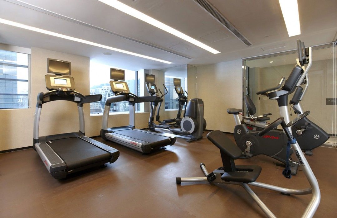 Humble House Taipei, Curio Collection By Hilton Hotel Екстериор снимка A gym at a hotel